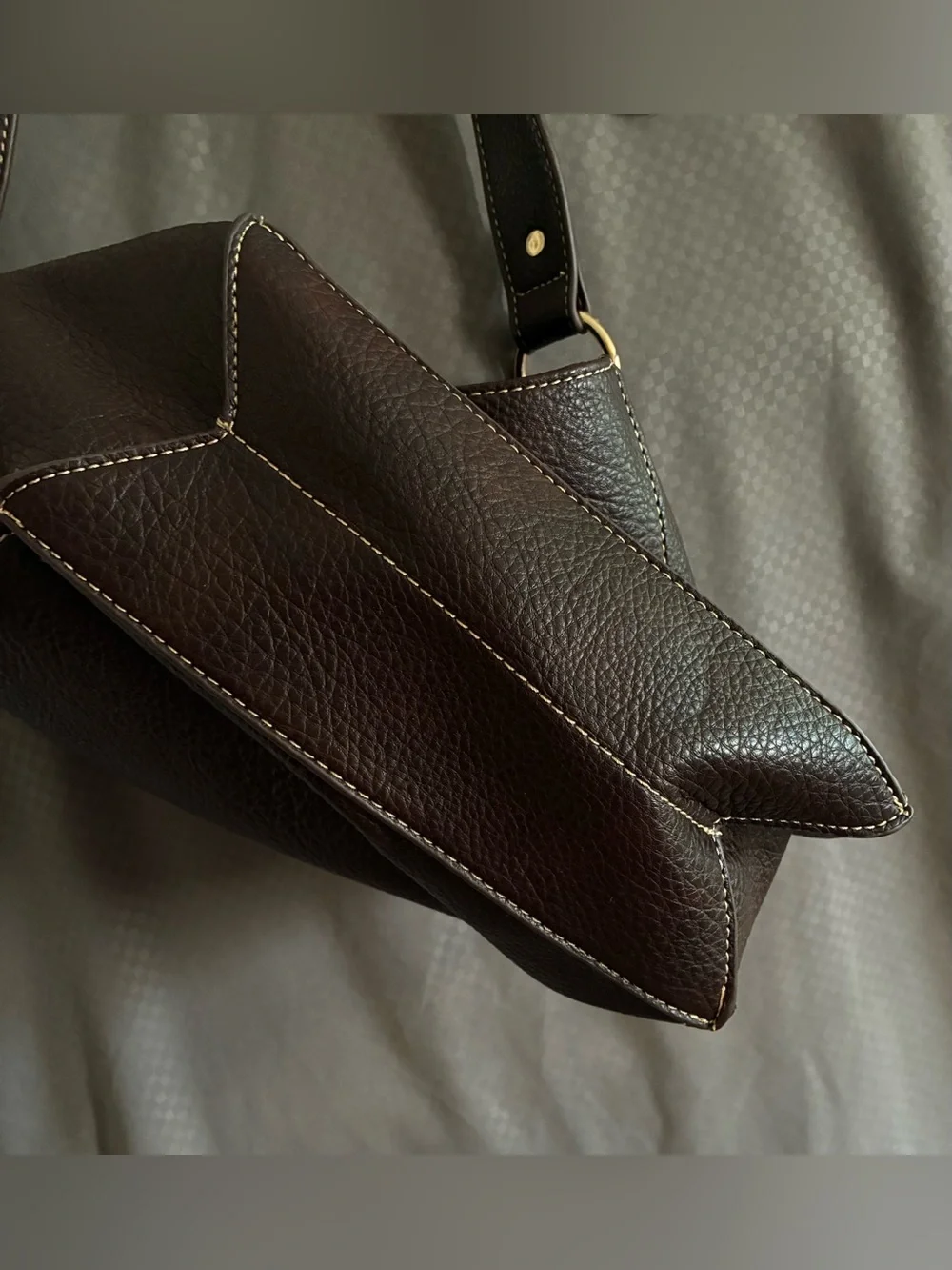 Montana West Brown Pebbled Vegan Leather Hobo Shoulder Bag w/Gold-Toned Hardware
